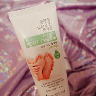 (주)에네스티 에네스티 수안수 실크스킨 풋크림 1+1 — 5점을 준 리뷰어가 2019년 9월 올린 사용 사진