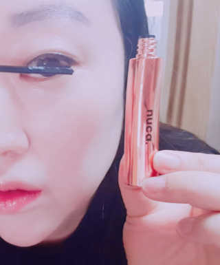 누카 nuca fix-me long and curl mascara — 4.67점을 준 리뷰어가 2018년 5월 올린 사용 사진