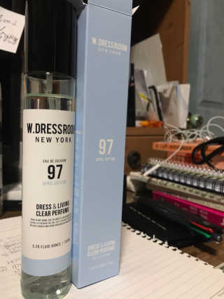 더블유드레스룸 드레스퍼퓸 150ml — 5점을 준 리뷰어가 2018년 10월 올린 사용 사진