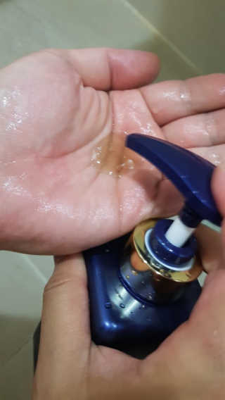 닥터펩티 아미노 100K 프리미엄 샴푸 500g — 3.83점을 준 리뷰어가 2018년 7월 올린 사용 사진