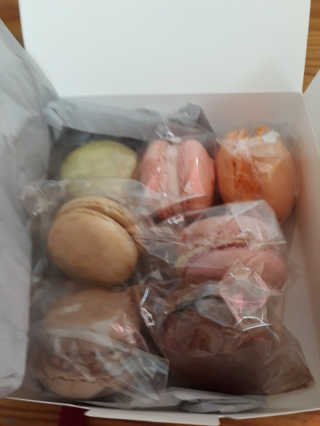 M카롱 반할만큼 달콤한 수제마카롱 — 5점을 준 리뷰어가 2018년 5월 올린 사용 사진