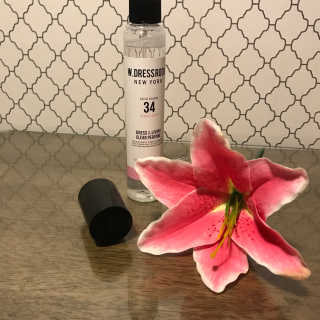 더블유드레스룸 드레스퍼퓸 150ml — 4.5점을 준 리뷰어가 2018년 6월 올린 사용 사진
