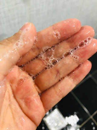 더마비 크리미 터치 바디 워시 — 5점을 준 리뷰어가 2019년 6월 올린 사용 사진