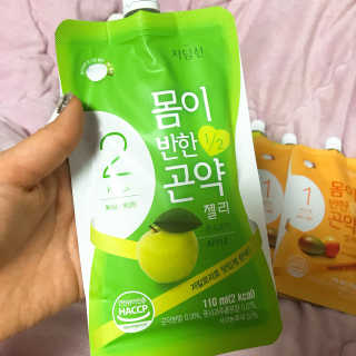몸반곤 몸이반한 이중 곤약젤리 저칼로리4종_총8파우치 — 5점을 준 리뷰어가 2019년 3월 올린 사용 사진
