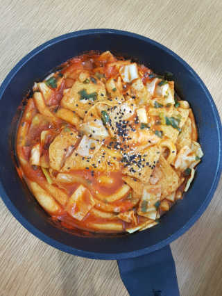 오이런국물떡볶이 — 5점을 준 리뷰어가 2018년 12월 올린 사용 사진