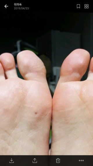 유어비 부탁해 발 부탁해 발 글라스 풋 파일 — 5점을 준 리뷰어가 2019년 4월 올린 사용 사진