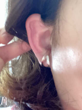 키픔 ETERNAL earcuff_이터널 이어커프 — 4점을 준 리뷰어가 2020년 2월 올린 사용 사진