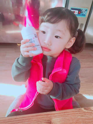 네츄럴굿띵스 퓨어 키즈 멀티비타민 앤 미네랄 30일분 — 5점을 준 리뷰어가 2017년 10월 올린 사용 사진