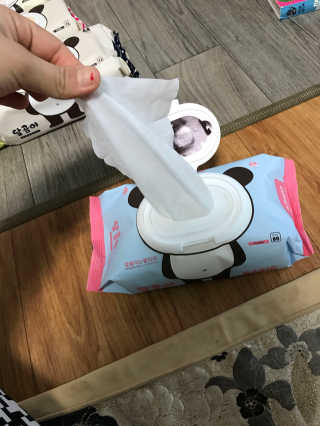 달곰이 물티슈 — 4.5점을 준 리뷰어가 2017년 1월 올린 사용 사진