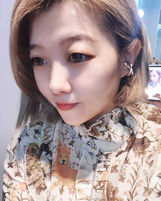 키픔 ETERNAL earcuff_이터널 이어커프 — 5점을 준 리뷰어가 2020년 2월 올린 사용 사진