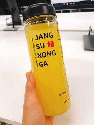 장수농가 리얼깔라만시 원샷 50ml 10팩+보틀 — 5점을 준 리뷰어가 2019년 4월 올린 사용 사진