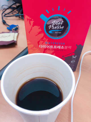 프리미엄 다이어트커피,  쓰리케어 다이어트프레소 — 5점을 준 리뷰어가 2019년 2월 올린 사용 사진