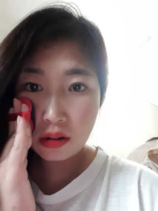 리하셀 아우라 쿠션 팩트 21호,23호 SPF50+ PA++++ — 5점을 준 리뷰어가 2019년 10월 올린 사용 사진