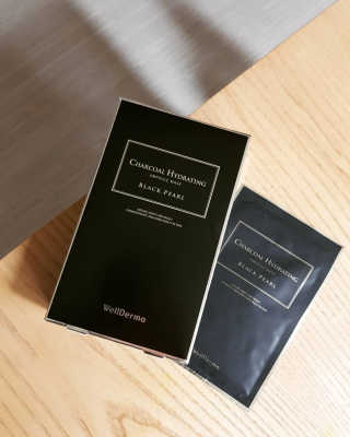 웰더마 차콜 블랙펄 하이드레이팅 앰플 마스크 — 5점을 준 리뷰어가 2019년 3월 올린 사용 사진