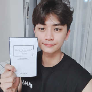 웰더마 사파이어 콜라겐 임팩트 에센셜 마스크 — 5점을 준 리뷰어가 2019년 8월 올린 사용 사진