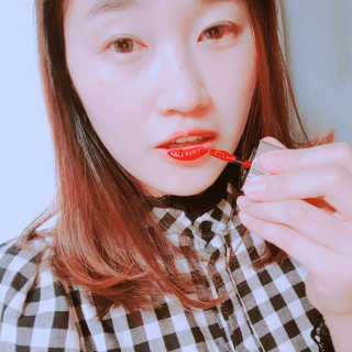 셀레뷰 하이 퍼포먼스 립 틴트 마스터 — 4.33점을 준 리뷰어가 2018년 3월 올린 사용 사진