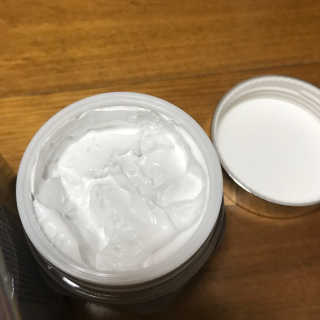 파시스 올인원 진주 화이트닝 크림 100ml — 4.33점을 준 리뷰어가 2018년 12월 올린 사용 사진