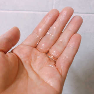 아쿠아큐링 아쿠아S링 퓨어리프레싱 헤어케어 500ml — 5점을 준 리뷰어가 2018년 7월 올린 사용 사진
