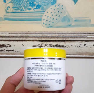 지고트 비타솔루션12 시너지 앰플 크림 100ml — 4.5점을 준 리뷰어가 2019년 8월 올린 사용 사진