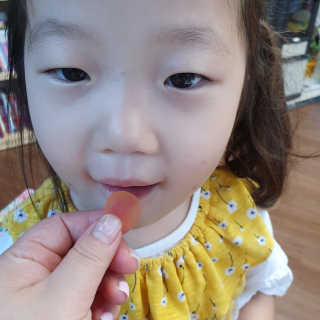 락토조이 구미젤리 복숭아맛 — 5점을 준 리뷰어가 2019년 6월 올린 사용 사진