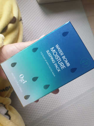오지아이 워터 밤 모이스처 슬리핑 팩 4ml X 20pcs — 5점을 준 리뷰어가 2019년 12월 올린 사용 사진