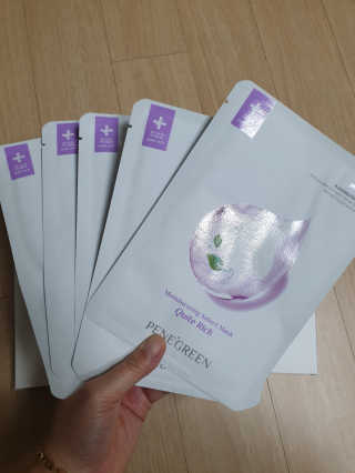 페네그린 모이스처라이징 셀렉트 마스크 콰이트 리치 10매 — 5점을 준 리뷰어가 2020년 3월 올린 사용 사진