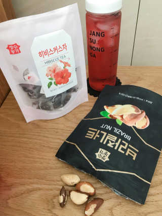 장수농가 브라질너트, 히비스커스 — 5점을 준 리뷰어가 2018년 7월 올린 사용 사진