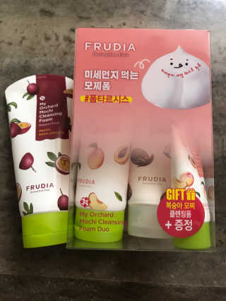 [후르디아] 골라쓰는 모찌 클렌징폼 5종 세트 — 5점을 준 리뷰어가 2020년 3월 올린 사용 사진