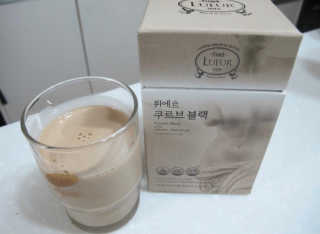 [하우투잇] 뤼에르 쿠르브 블랙 10ml x 30포 총 300ml — 3.5점을 준 리뷰어가 2020년 3월 올린 사용 사진