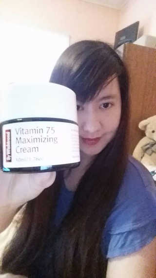 바이 위시트랜드 VITAMIN 75 CREAM — 5점을 준 리뷰어가 2017년 11월 올린 사용 사진