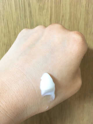 나이팅게일 티타민 크림 리뉴얼 — 3.5점을 준 리뷰어가 2018년 6월 올린 사용 사진