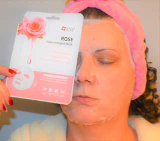 SNP Supercharged Mask_Rose Centifoli Flower — 5점을 준 리뷰어가 2018년 12월 올린 사용 사진