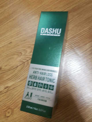 다슈코리아 다슈 안티 헤어로스 허브 헤어토닉 — 5점을 준 리뷰어가 2017년 11월 올린 사용 사진