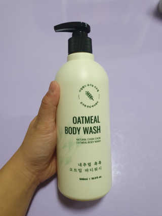 (주)에네스티 내추럴 촉촉  오트밀 바디워시 500ml — 4점을 준 리뷰어가 2019년 12월 올린 사용 사진
