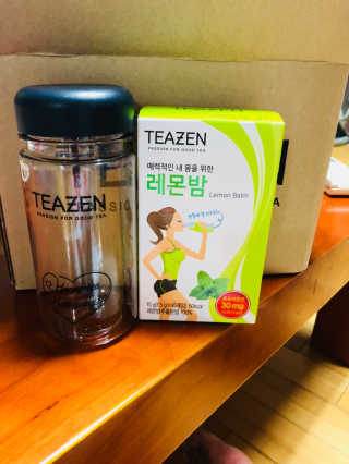 티젠 레몬밤 + 마이보틀 — 4.17점을 준 리뷰어가 2018년 7월 올린 사용 사진