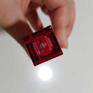 릴리바이레드 쥬시라이어 워터틴트 02 체리 크러쉬인 척 — 5점을 준 리뷰어가 2020년 4월 올린 사용 사진