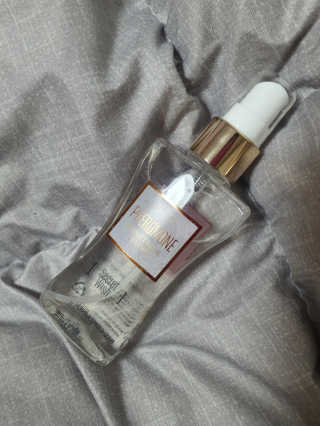 레드컨테이너 페로몬향 퍼퓸 바디미스트 80ml — 5점을 준 리뷰어가 2020년 1월 올린 사용 사진
