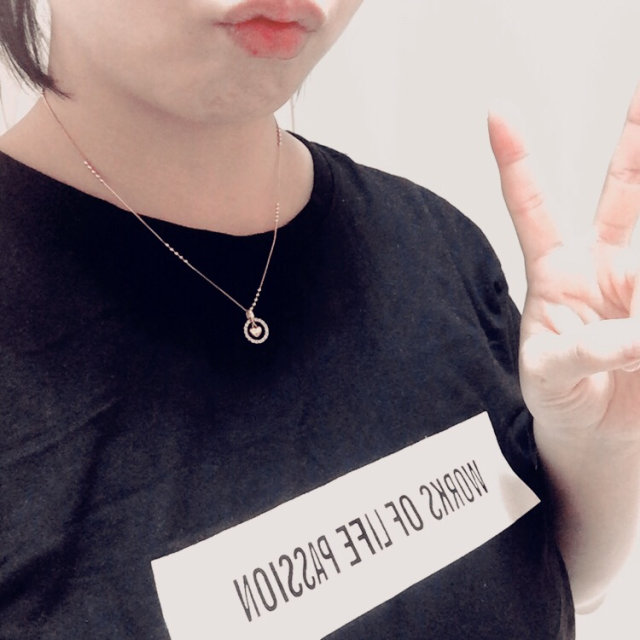 박스로고 반팔티셔츠 리뷰 사진