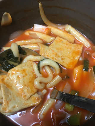 잠실맛집,홍코너떡볶이가우리집에[옛날맛,짜장맛옵션] — 5점을 준 리뷰어가 2019년 12월 올린 사용 사진