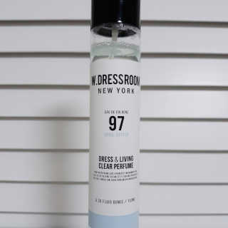 더블유드레스룸 드레스퍼퓸 150ml — 4.67점을 준 리뷰어가 2018년 10월 올린 사용 사진