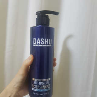 다슈코리아 다슈 데일리 한방 두피 골드 샴푸 500ml — 5점을 준 리뷰어가 2018년 12월 올린 사용 사진