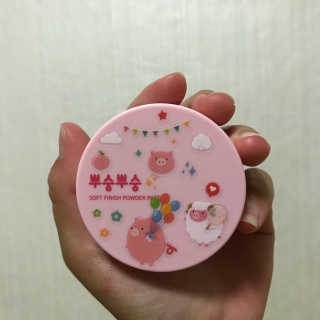 미팩토리 뿌숭뿌숭팩트 + 퍼프 2개 추가 증정 — 5점을 준 리뷰어가 2019년 8월 올린 사용 사진