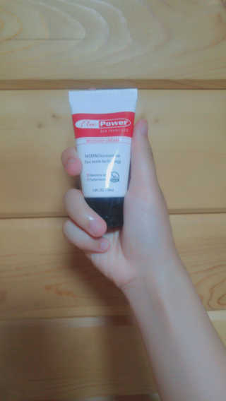 플렉스파워에이더블유에스 리커버리크림 30ml — 4.67점을 준 리뷰어가 2017년 9월 올린 사용 사진