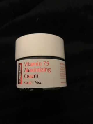 바이 위시트랜드 VITAMIN 75 CREAM — 4.67점을 준 리뷰어가 2018년 8월 올린 사용 사진
