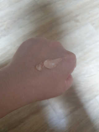 뷰티여우_아토클리닉 [아토클리닉] 아기들이 쓰는 보습, 진정 수딩젤 2개 — 4점을 준 리뷰어가 2019년 7월 올린 사용 사진