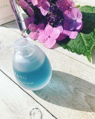 Brightening Blue Oil Serum — 5점을 준 리뷰어가 2018년 8월 올린 사용 사진
