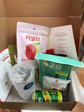 [맘마레시피] 육퇴 후 맥주는 진리, 육퇴간식박스 — 4.5점을 준 리뷰어가 2019년 11월 올린 사용 사진
