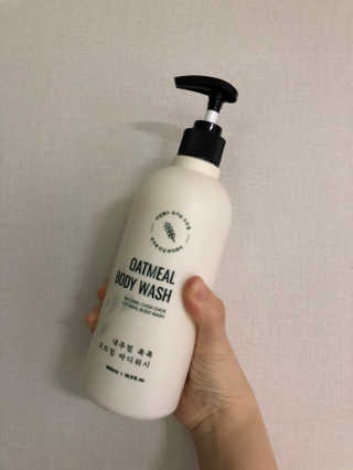 (주)에네스티 내추럴 촉촉  오트밀 바디워시 500ml — 5점을 준 리뷰어가 2020년 1월 올린 사용 사진