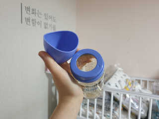 유비맘 PPSU 젖병 노꼭지_260ml_컬러 랜덤 발송 — 5점을 준 리뷰어가 2020년 2월 올린 사용 사진