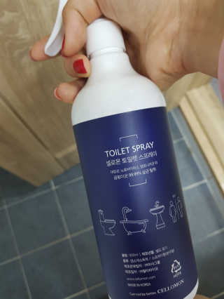 셀로몬 토일렛 스프레이 500ml — 3점을 준 리뷰어가 2018년 5월 올린 사용 사진